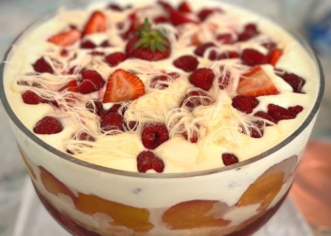 Delicious Dairy-Free Christmas Trifle